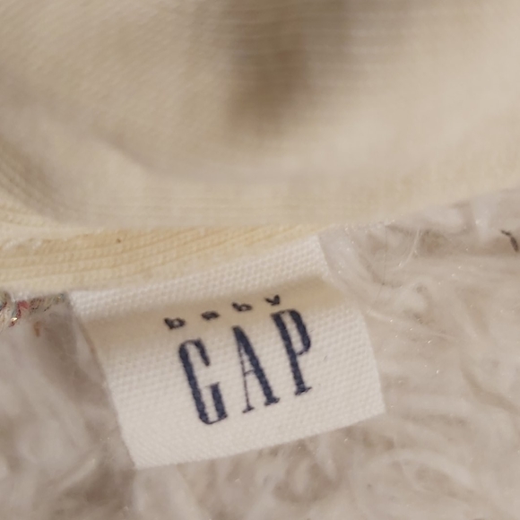 🌻4/30🌻GAP Baby Hat - Picture 3 of 4